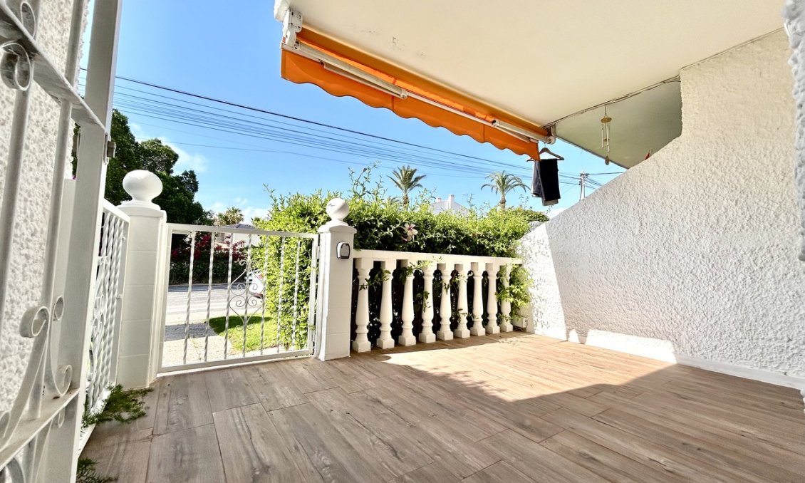 Revente - Appartement -
Villamartin - Costa Blanca