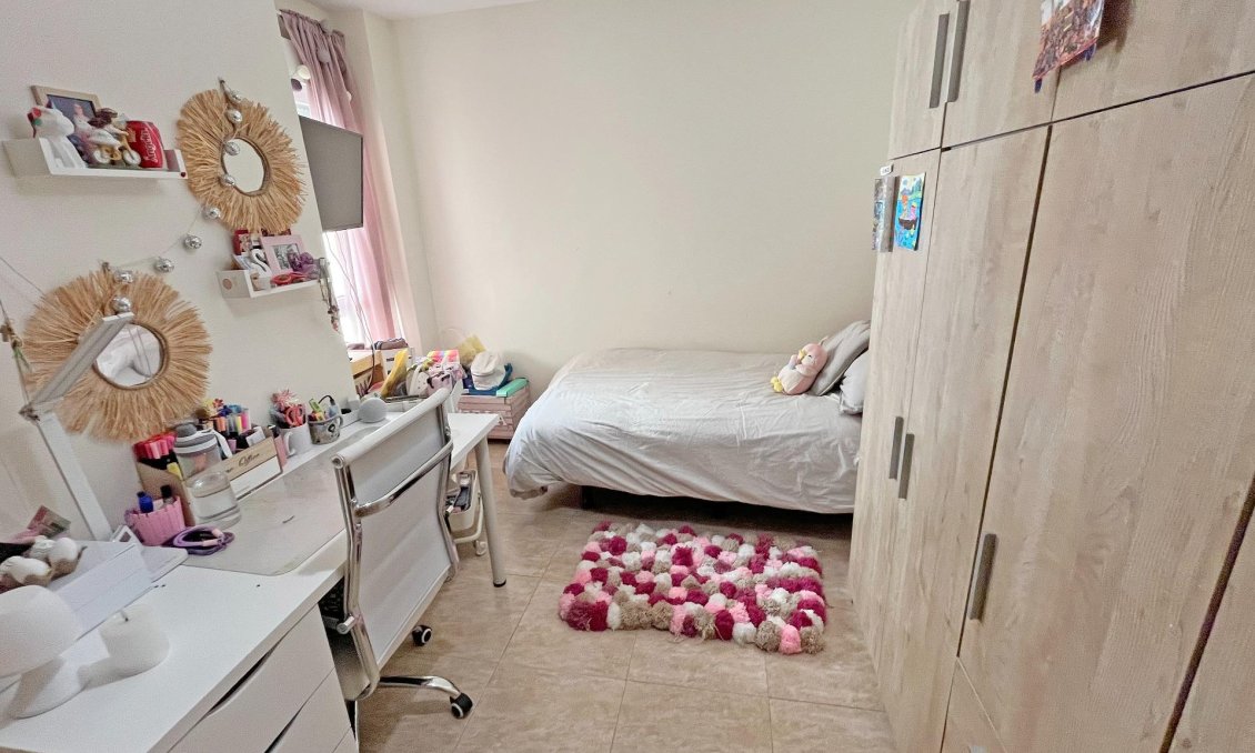 Segunda mano - Apartamento -
Novelda - Barrio San Roque