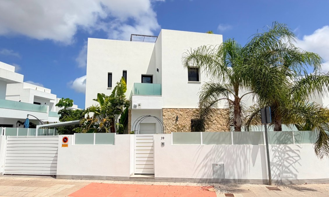 Revente - Villa -
Los Montesinos - Costa Blanca