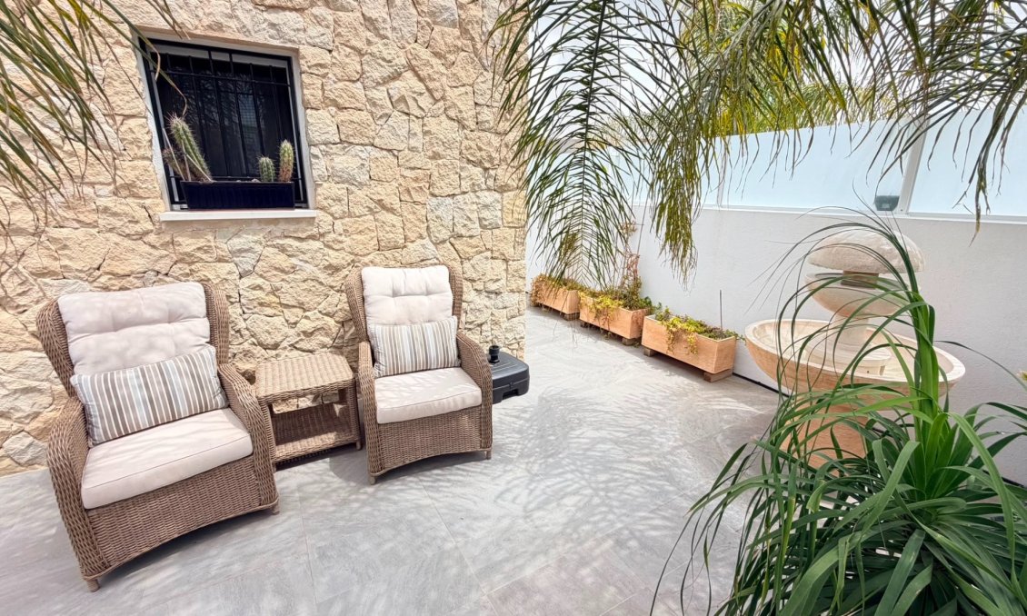 Revente - Villa -
Los Montesinos - Costa Blanca