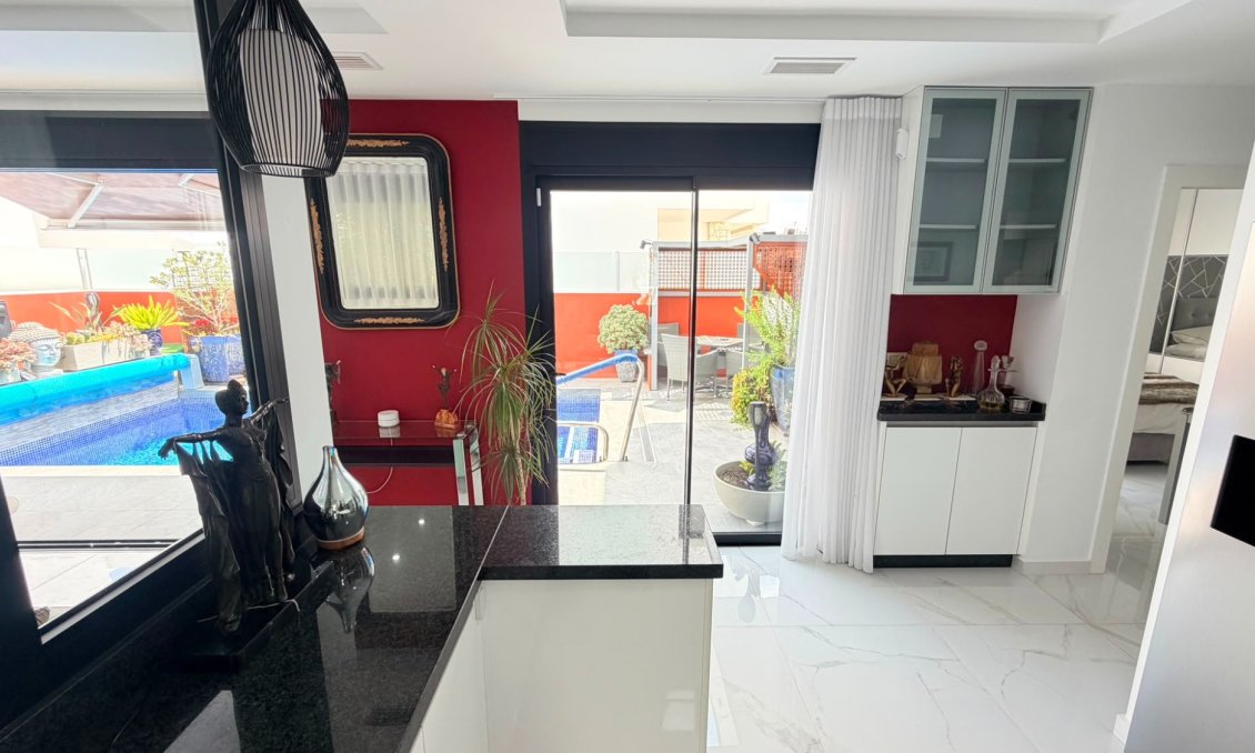Revente - Villa -
Los Montesinos - Costa Blanca
