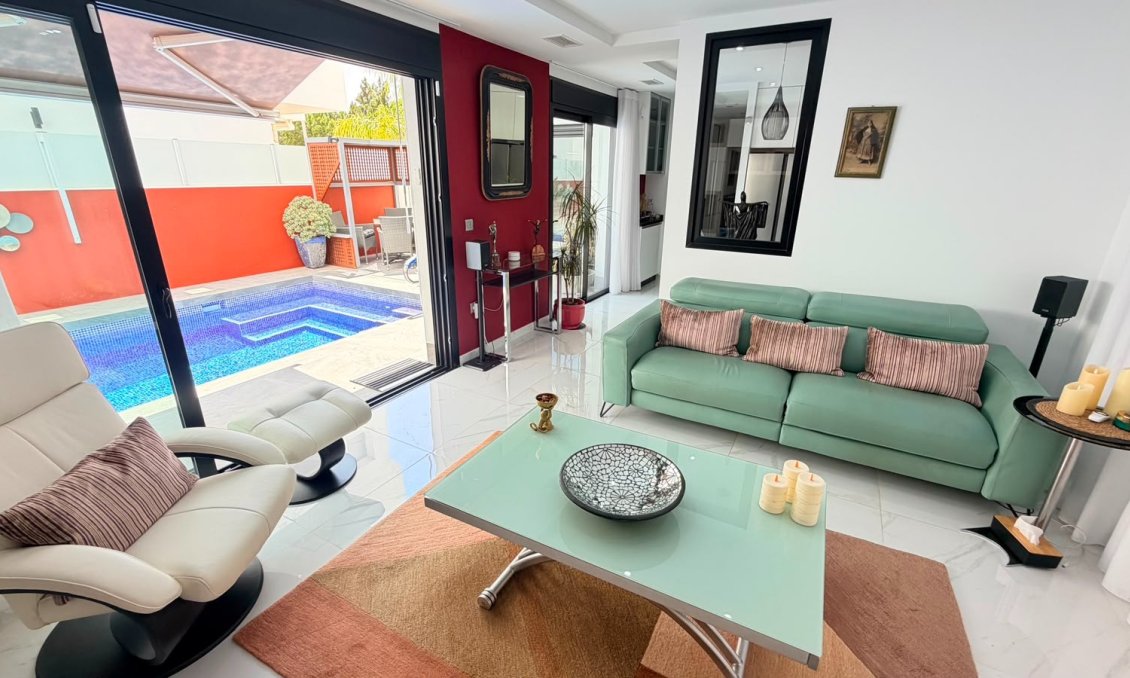 Revente - Villa -
Los Montesinos - Costa Blanca