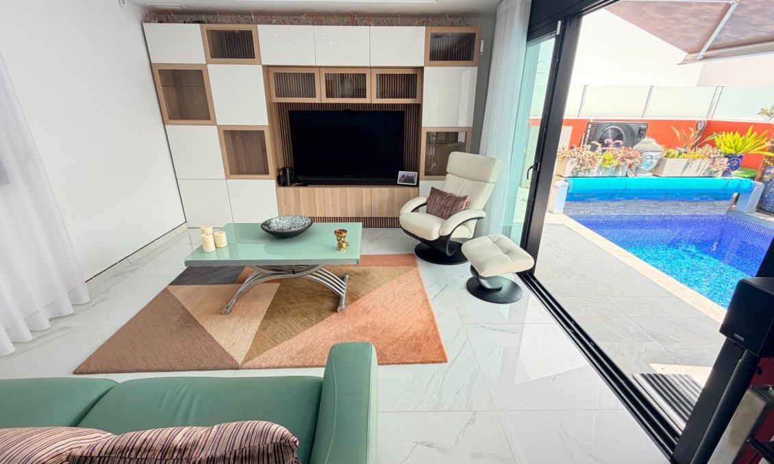 Revente - Villa -
Los Montesinos - Costa Blanca