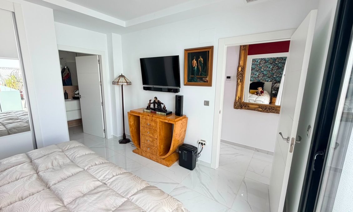 Revente - Villa -
Los Montesinos - Costa Blanca