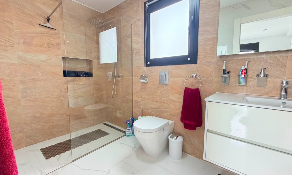 Revente - Villa -
Los Montesinos - Costa Blanca