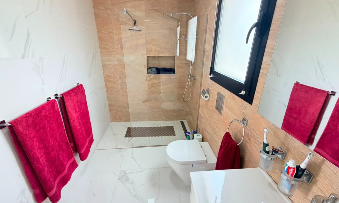 Revente - Villa -
Los Montesinos - Costa Blanca