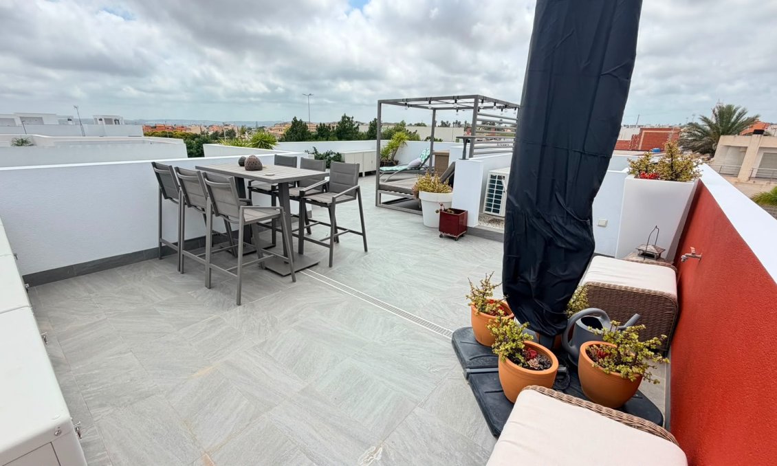 Revente - Villa -
Los Montesinos - Costa Blanca