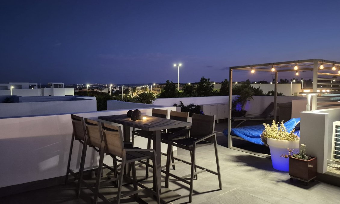 Revente - Villa -
Los Montesinos - Costa Blanca