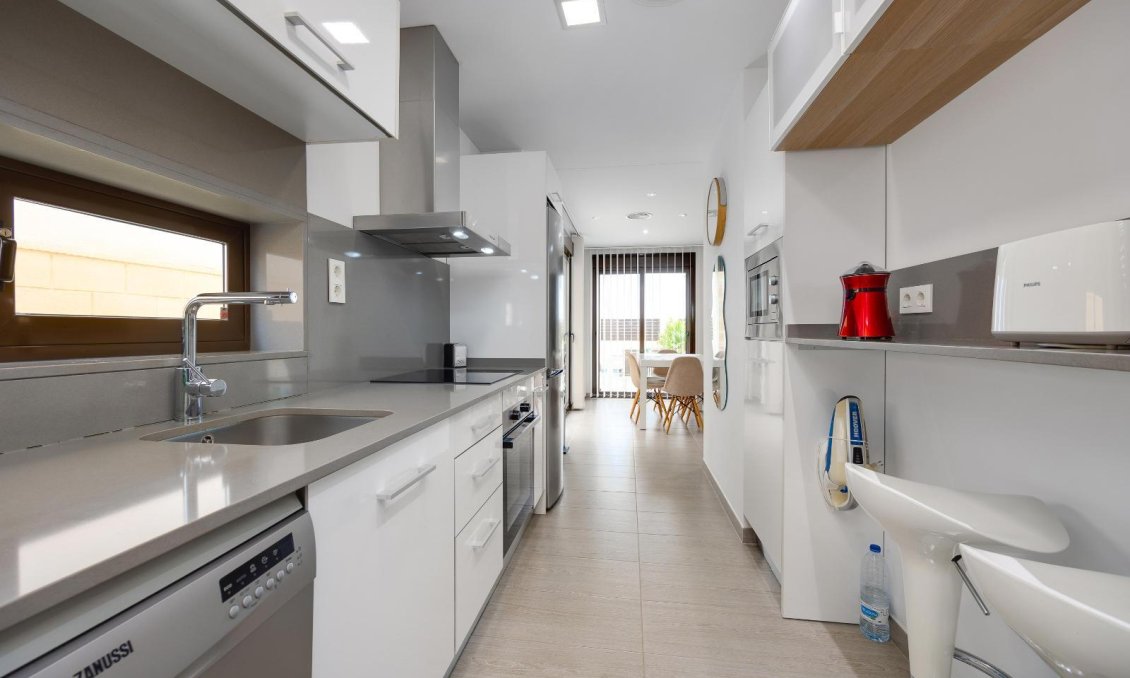 Revente - Villa -
Ciudad Quesada - Pueblo Bravo