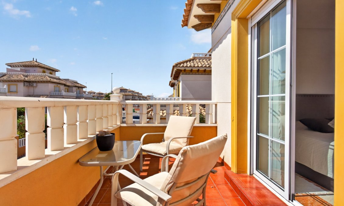 Revente - Villa -
Orihuela Costa - Costa Blanca