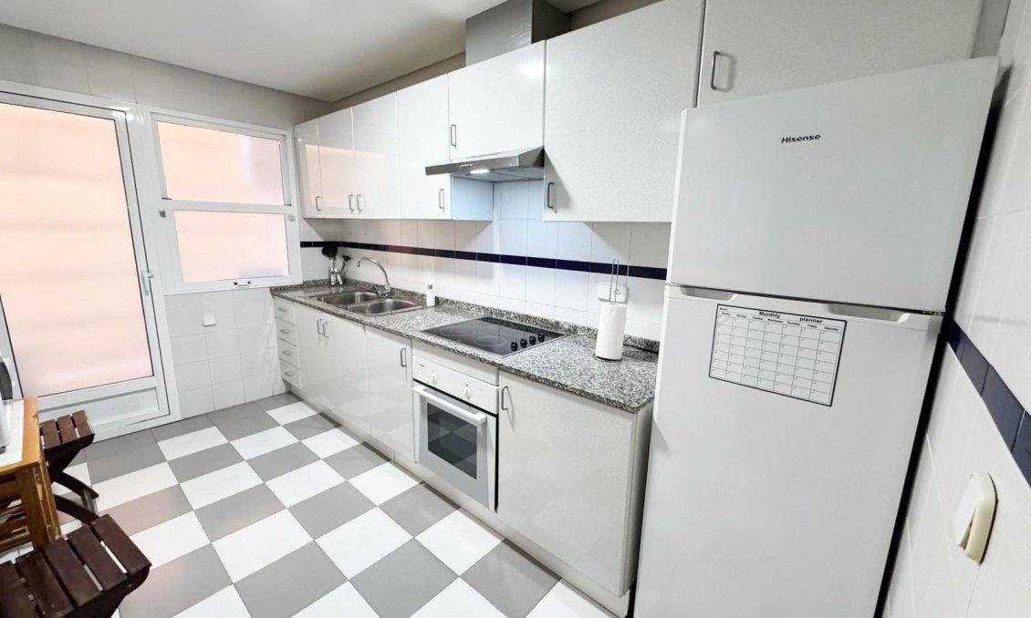 Revente - Appartement -
San Miguel de Salinas - Inland