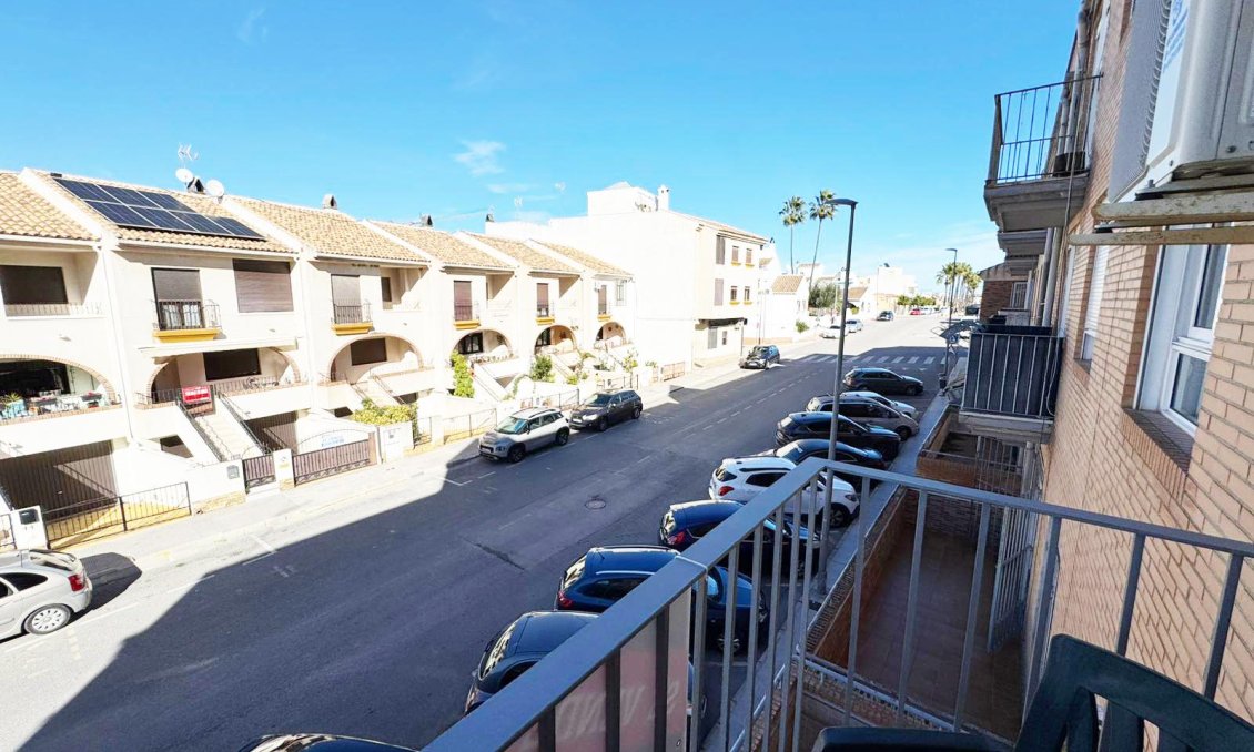 Revente - Appartement -
San Miguel de Salinas - Inland