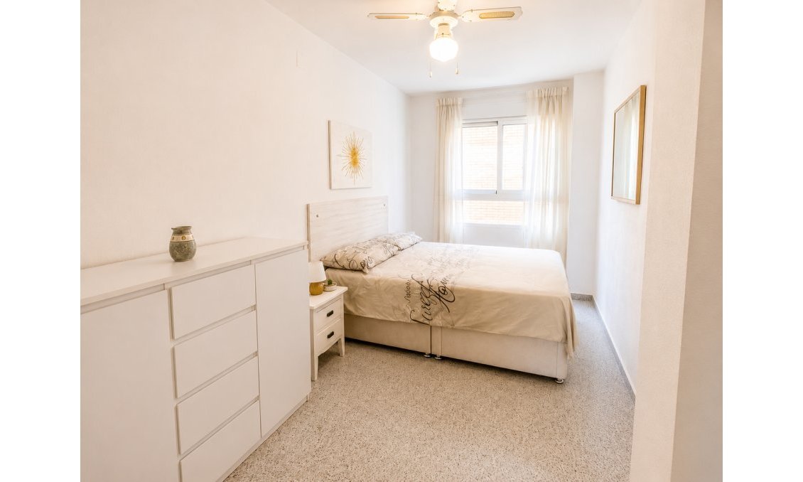 Revente - Appartement -
San Miguel de Salinas - Inland