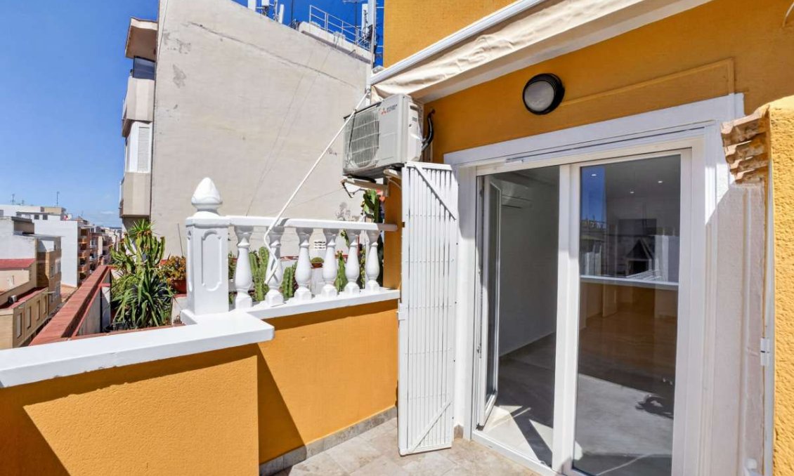 Revente - Appartement -
Torrevieja - Costa Blanca