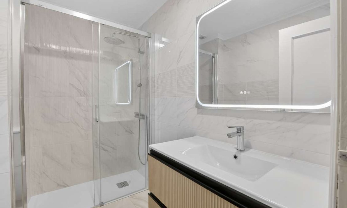 Revente - Appartement -
Torrevieja - Costa Blanca