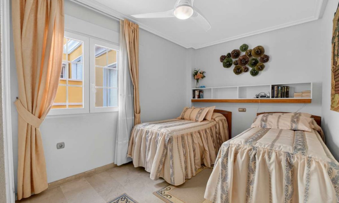 Revente - Appartement -
Cabo Roig - Costa Blanca