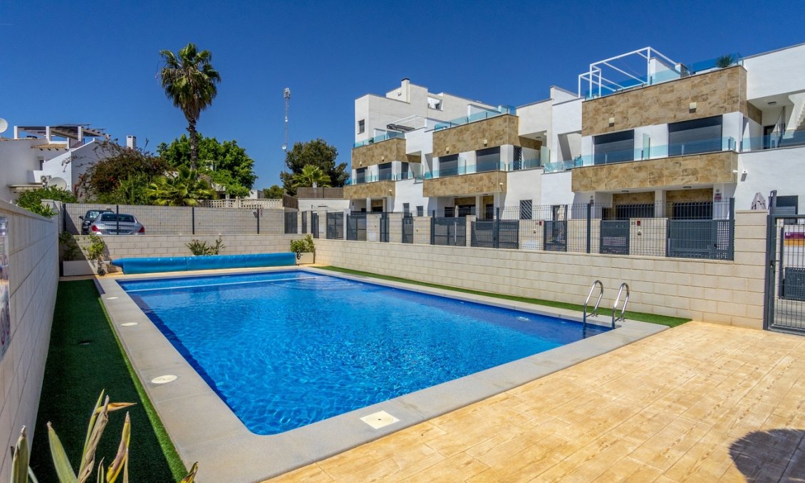 Revente - Maison de ville -
Villamartin - Costa Blanca