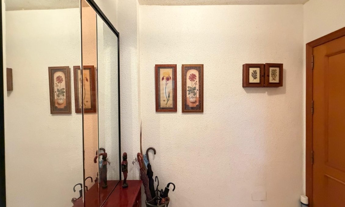 Revente - Appartement -
Torrevieja - Playa del Cura