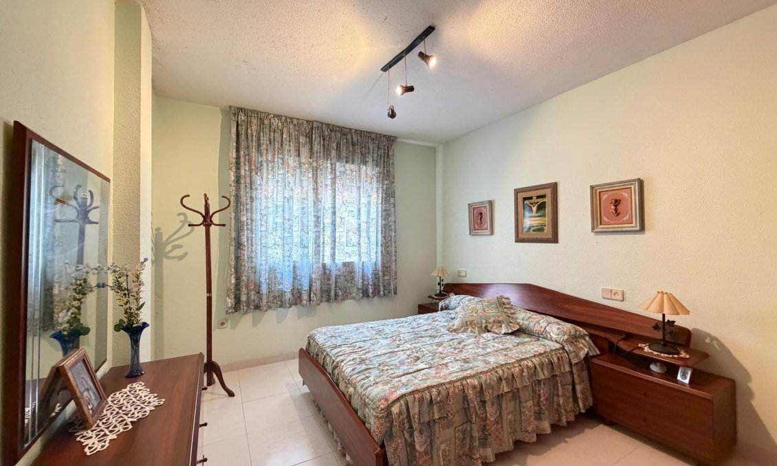 Revente - Appartement -
Torrevieja - Playa del Cura