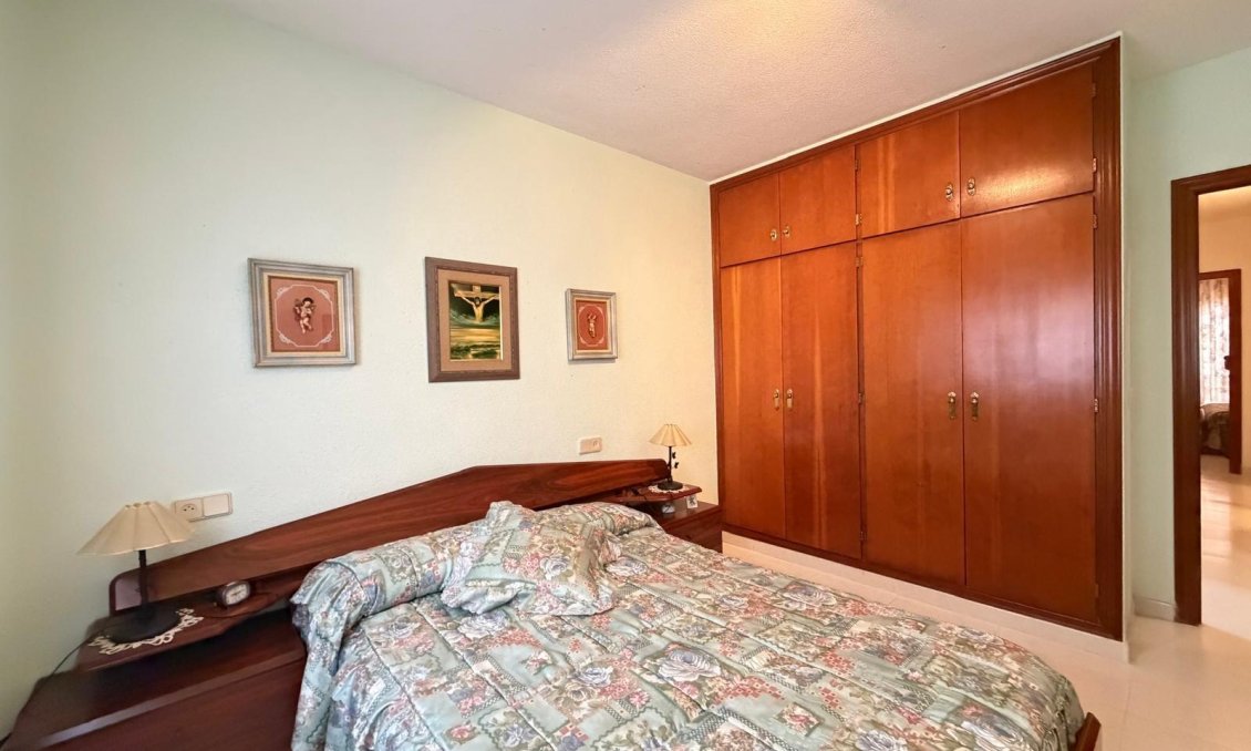 Revente - Appartement -
Torrevieja - Playa del Cura