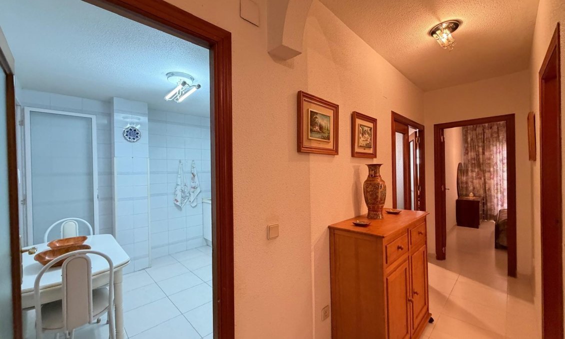 Revente - Appartement -
Torrevieja - Playa del Cura