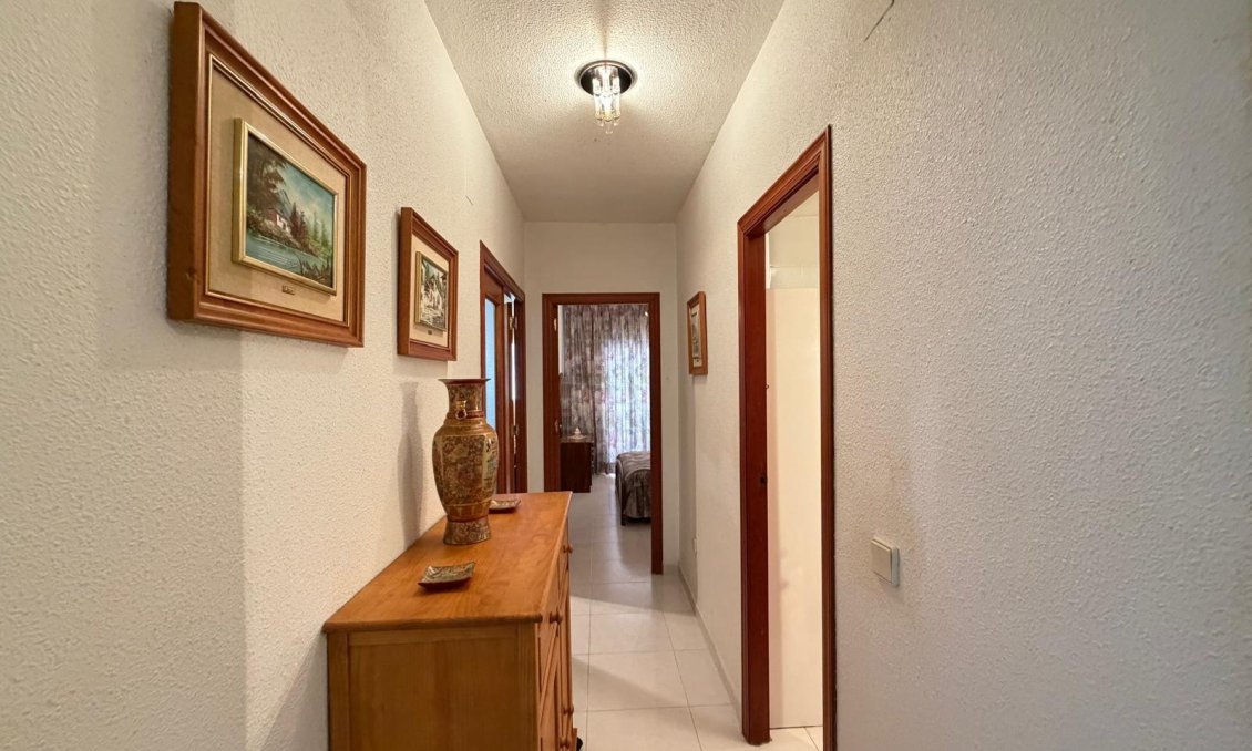 Revente - Appartement -
Torrevieja - Playa del Cura