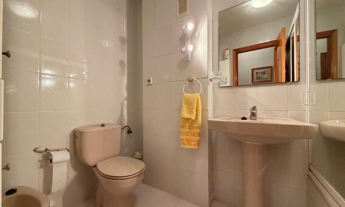 Revente - Appartement -
Torrevieja - Playa del Cura