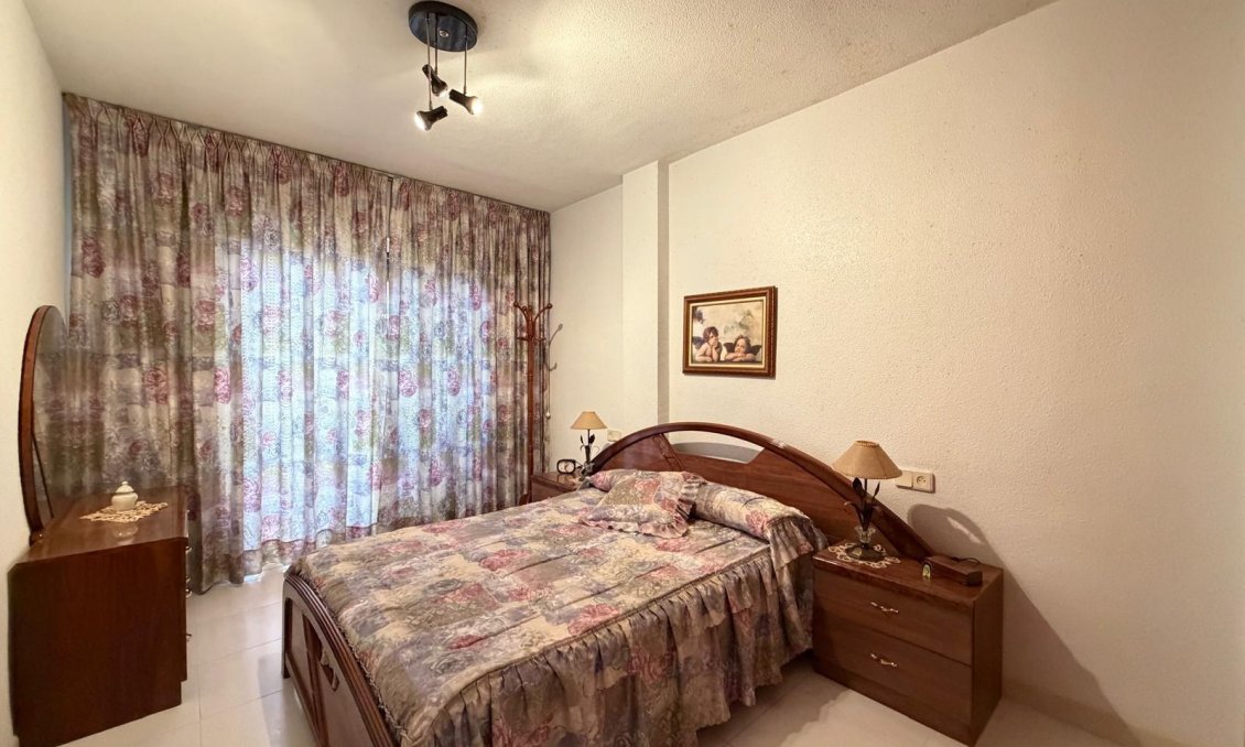 Revente - Appartement -
Torrevieja - Playa del Cura