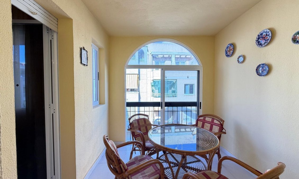 Revente - Appartement -
Torrevieja - Playa del Cura