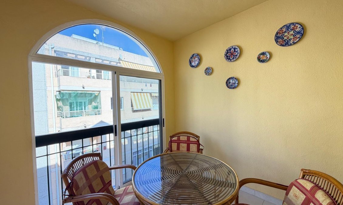 Revente - Appartement -
Torrevieja - Playa del Cura