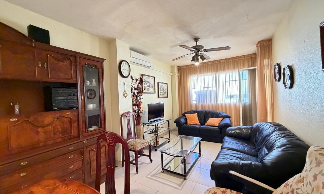 Revente - Appartement -
Torrevieja - Playa del Cura