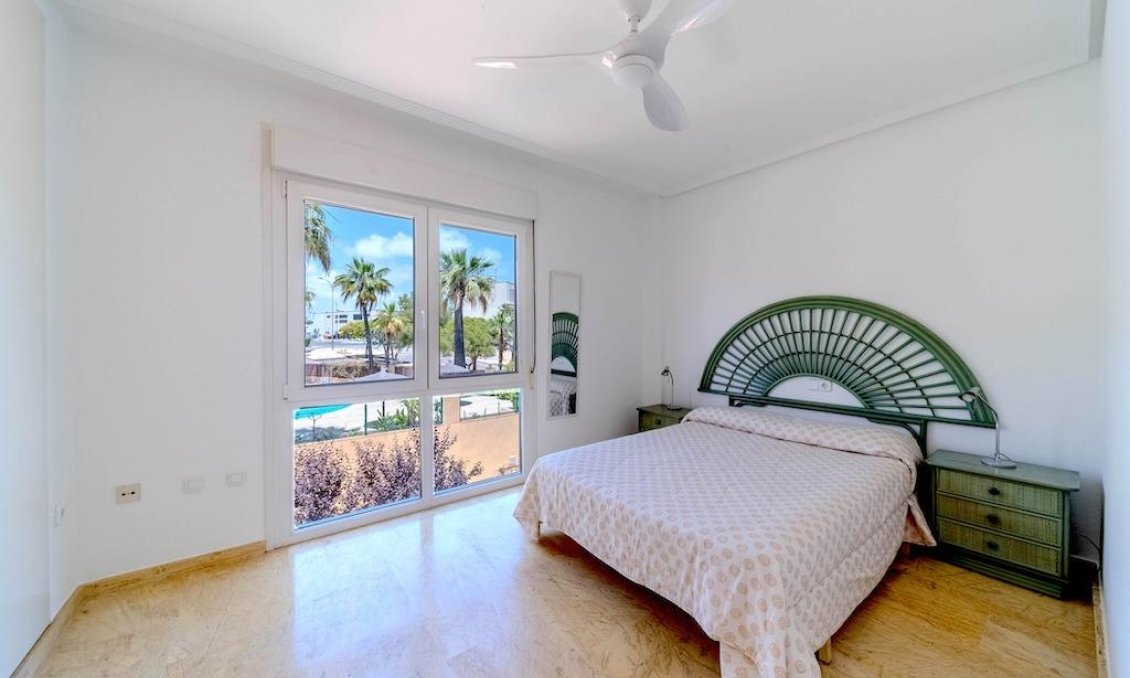 Revente - Maison de ville -
Orihuela Costa - Costa Blanca