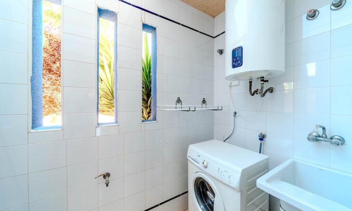 Revente - Maison de ville -
Orihuela Costa - Costa Blanca
