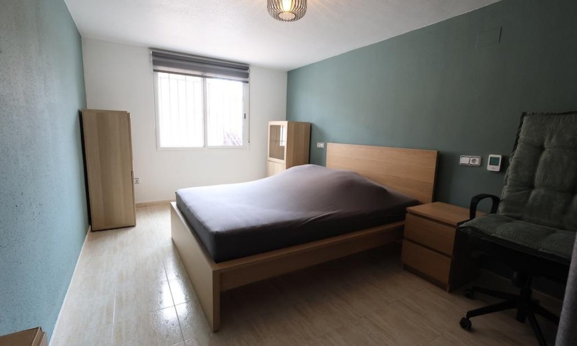 Revente - Villa -
San Miguel de Salinas - Inland