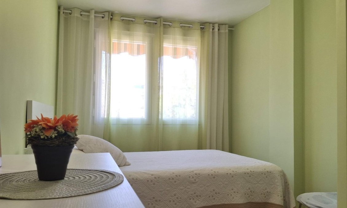 Resale - Apartment -
Torrevieja - Centro