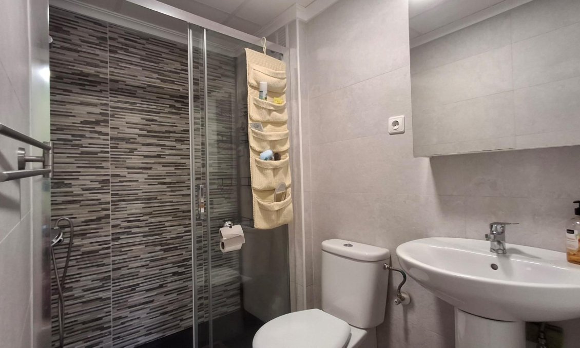 Resale - Apartment -
Torrevieja - Centro