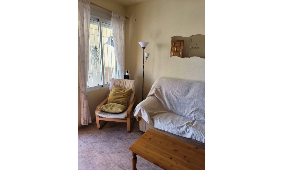 Segunda mano - Bungalow -
Orihuela Costa - Playa Flamenca