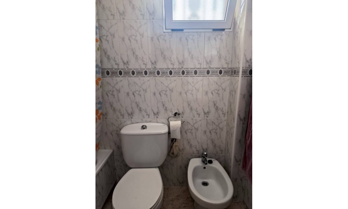 Segunda mano - Bungalow -
Orihuela Costa - Playa Flamenca