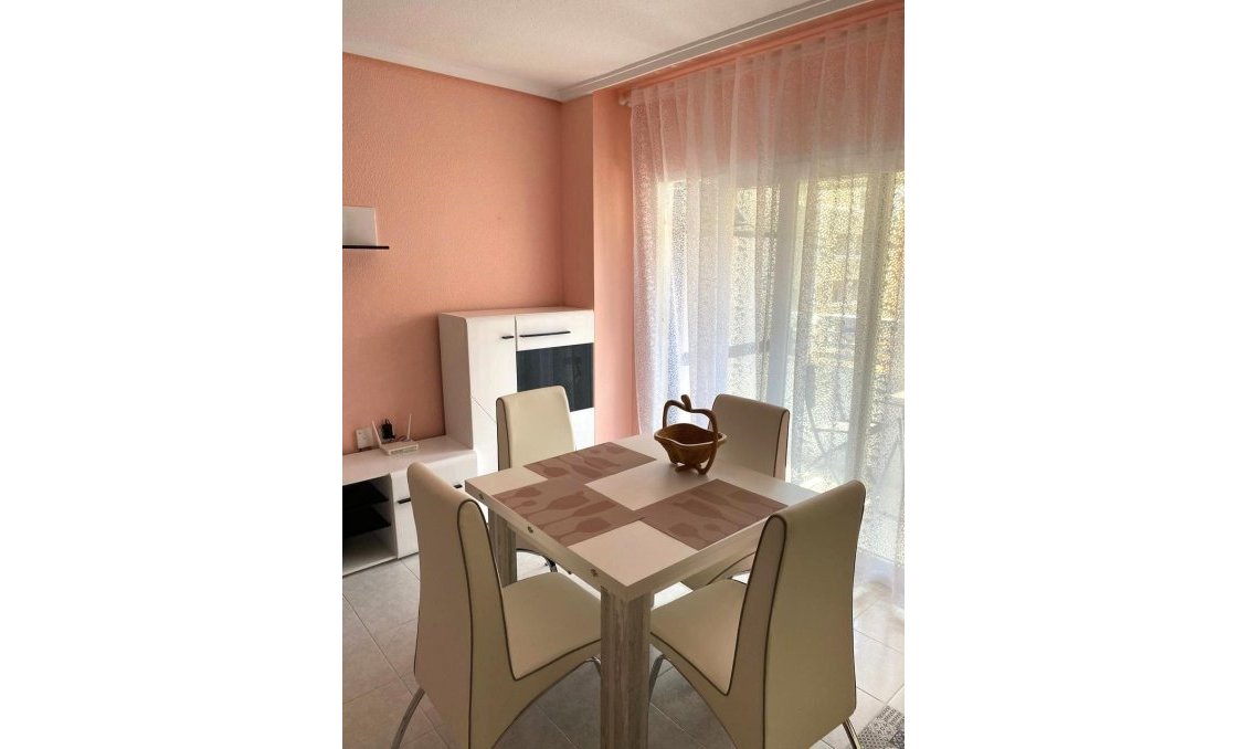 Resale - Apartment -
Torrevieja - El Molino
