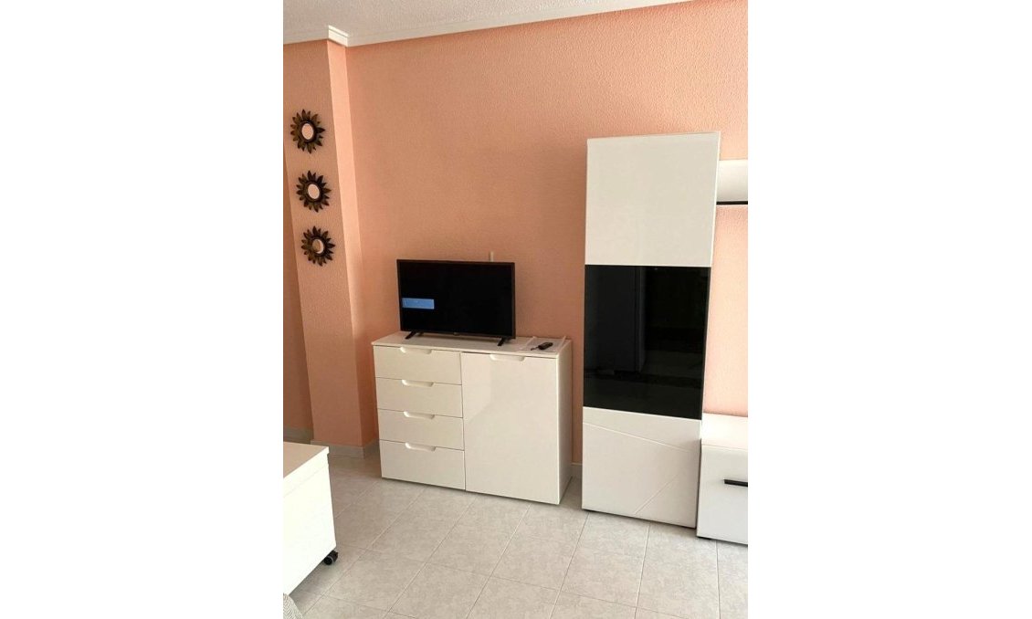 Resale - Apartment -
Torrevieja - El Molino