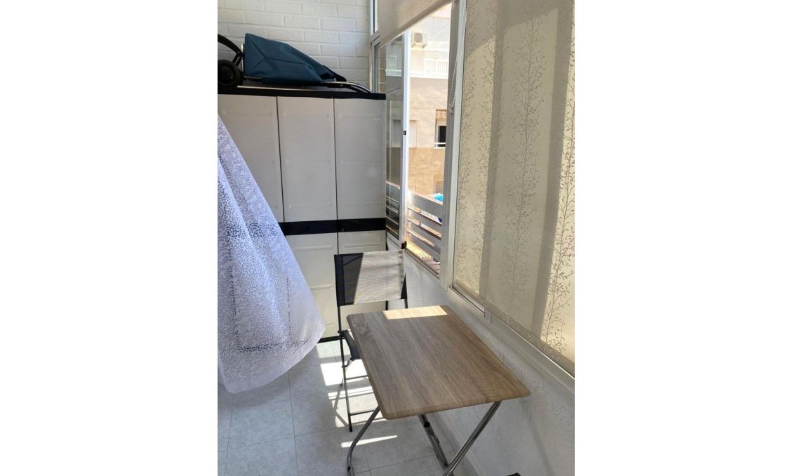 Resale - Apartment -
Torrevieja - El Molino