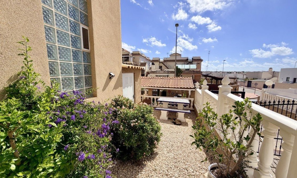 Resale - Townhouse -
Orihuela Costa - Costa Blanca