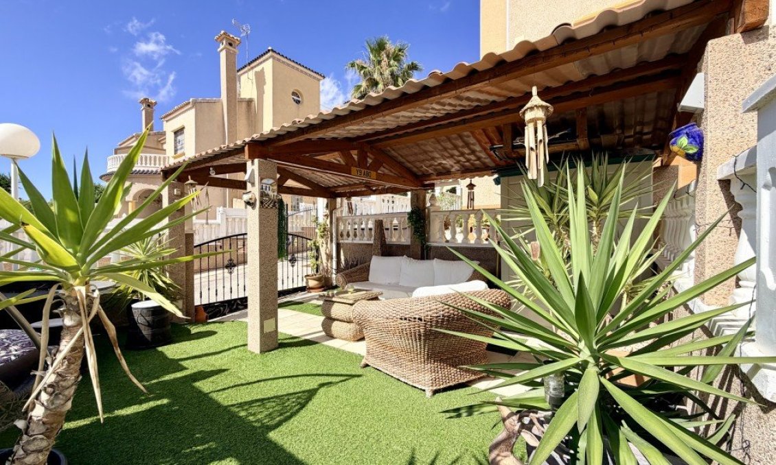 Resale - Townhouse -
Orihuela Costa - Costa Blanca