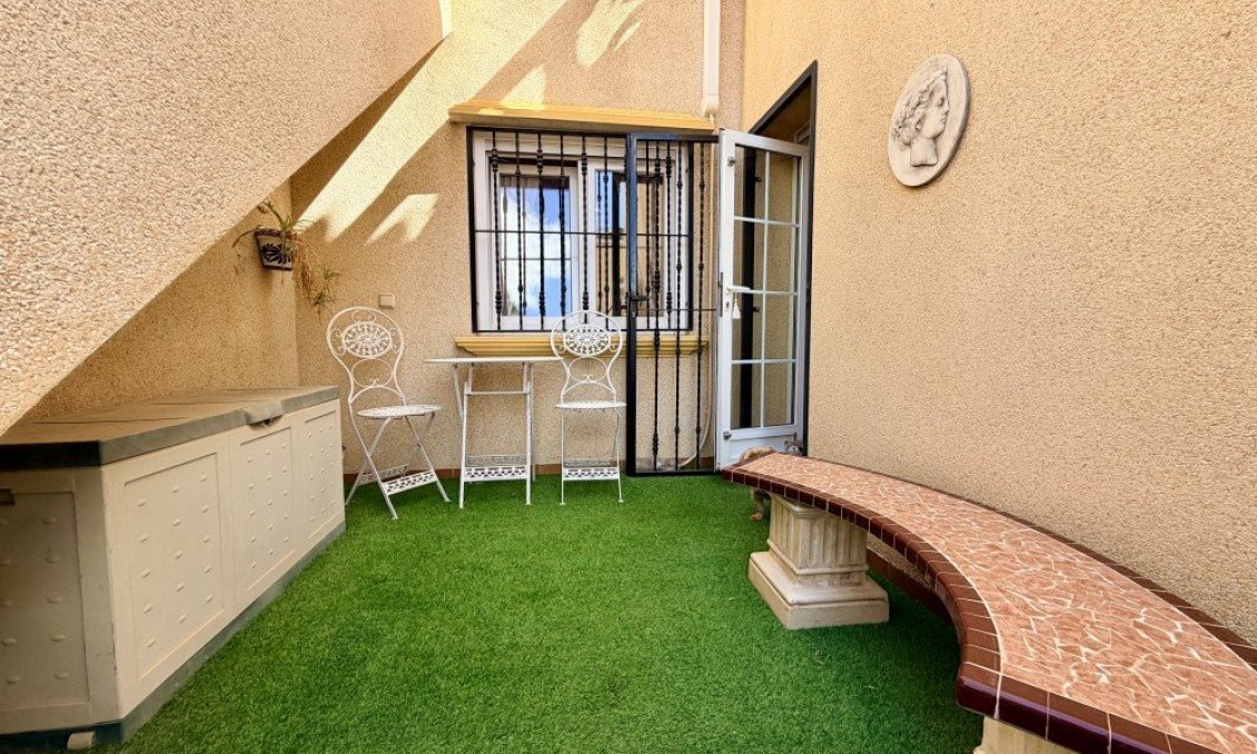 Resale - Townhouse -
Orihuela Costa - Costa Blanca