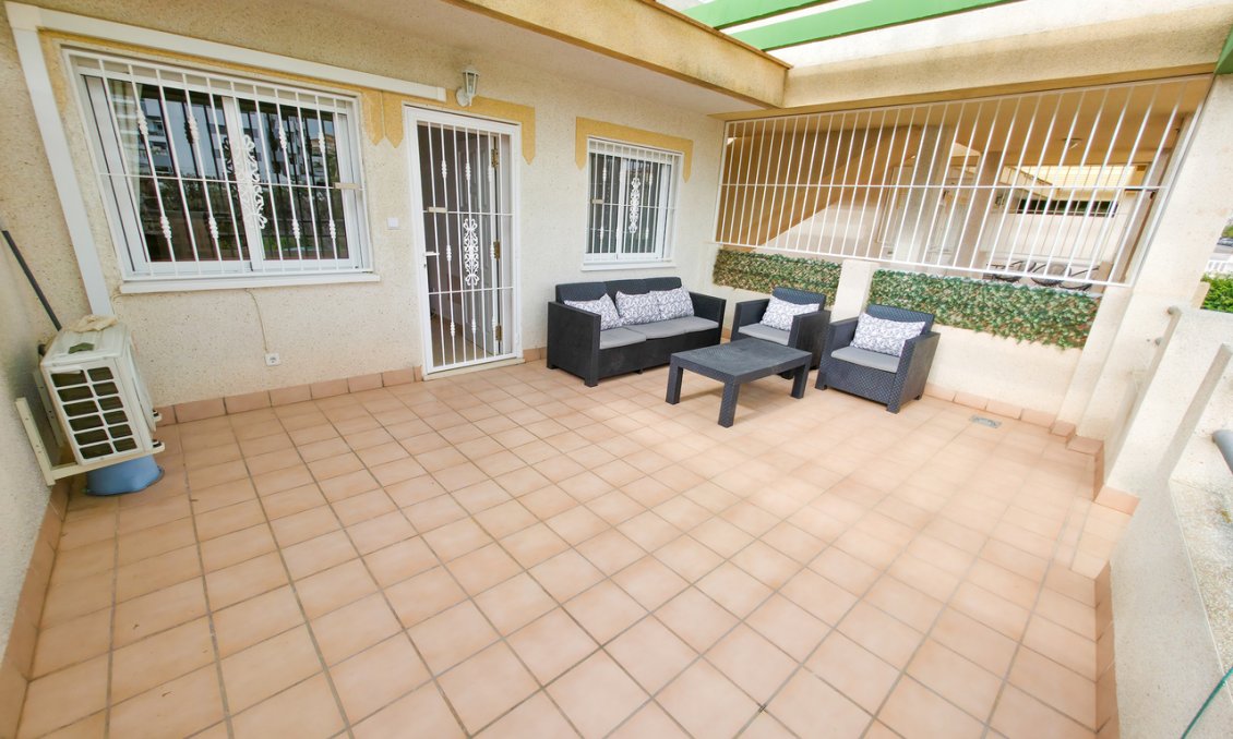 Revente - Appartement -
Villamartin - Costa Blanca