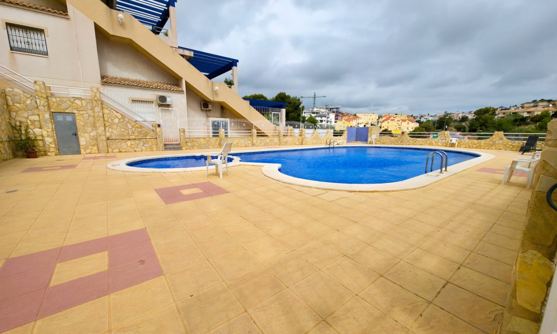 Revente - Appartement -
Villamartin - Costa Blanca