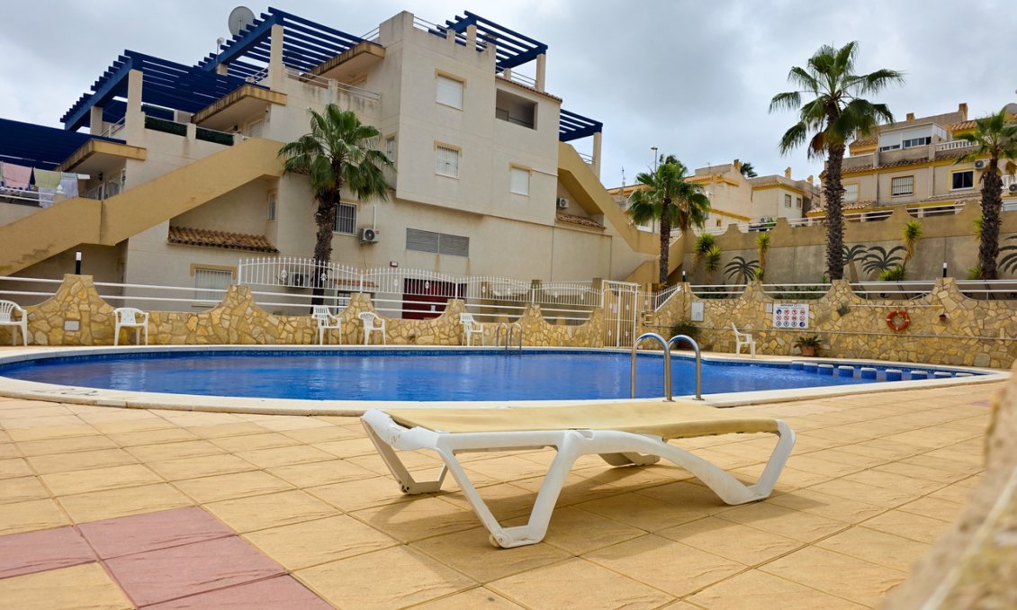 Revente - Appartement -
Villamartin - Costa Blanca