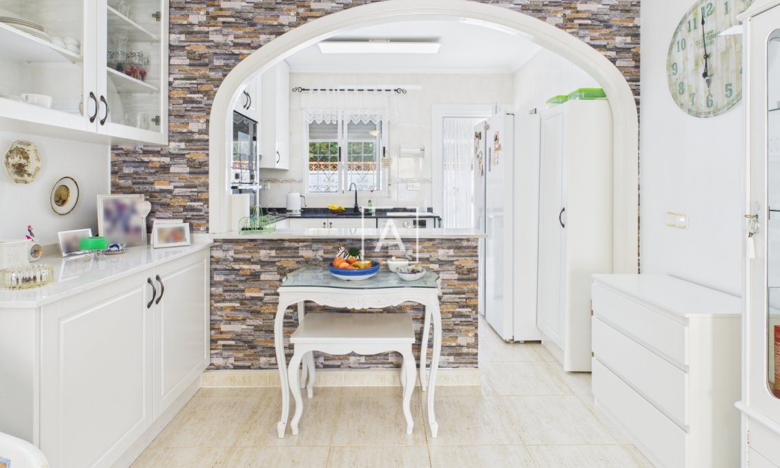 Revente - Villa -
Pinar de Campoverde - Inland