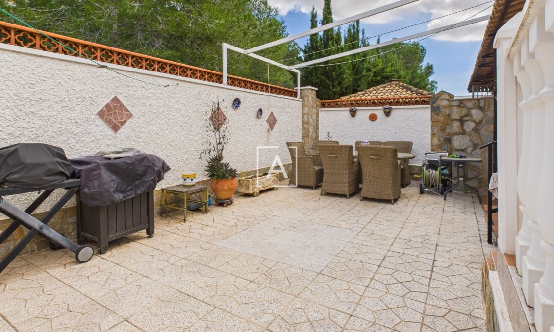 Revente - Villa -
Pinar de Campoverde - Inland