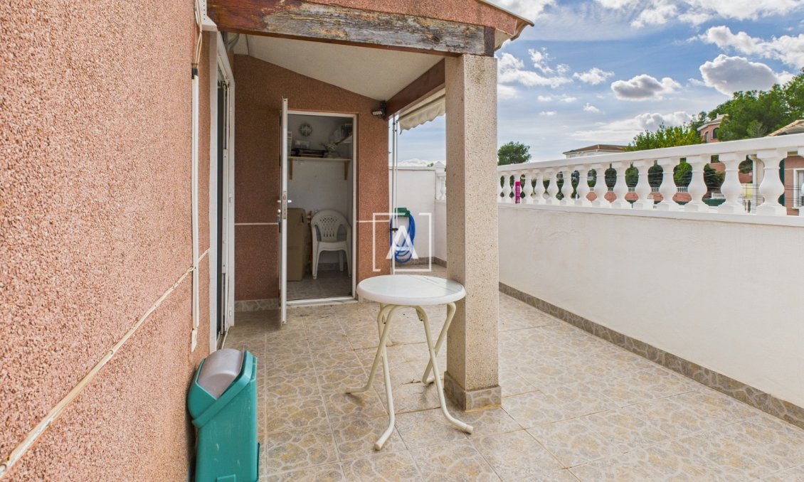 Revente - Villa -
Pinar de Campoverde - Inland